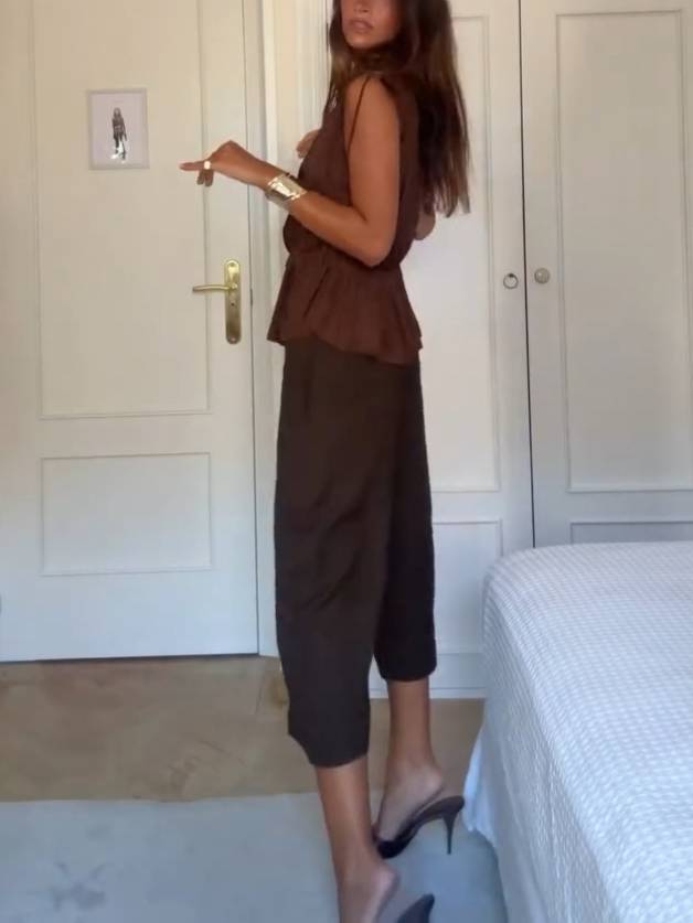V-Neck Sleeveless Two-Piece Set